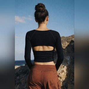 🖤 Free People Movement “Bail Out” Long Sleeve Thermal Top 🖤